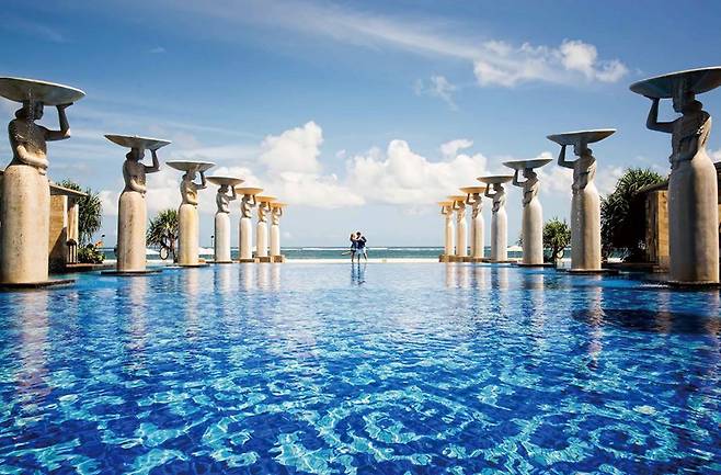 출처: 물리아 발리