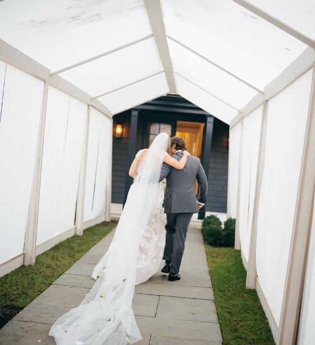 출처: 귀네스 펠트로 인스타그램