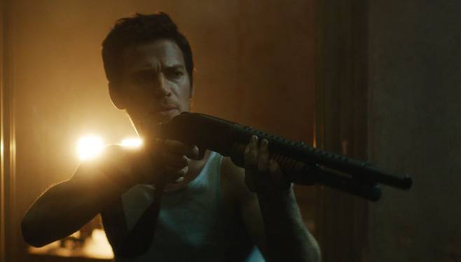 출처: 영화 <라스트 맨: 지구를 마지막으로 본 남자> 사진 ⓒ (주)풍경소리