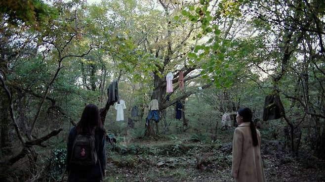 출처: 영화 <우리를 갈라놓는 것들> 사진 ⓒ (주)엣나인필름