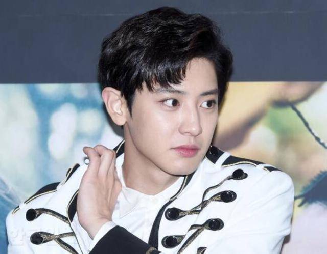 찬열은 독일 브랜드 M 사의 최상위 모델을 모는 것으로 알려졌다. 한국일보 자료사진