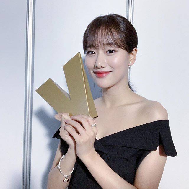 출처: 이나은 인스타그램