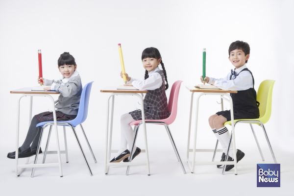실패를 경험할 때 포기하지 않고 이겨낼 힘이 있어야 합니다. 만약 아이가 마음의 준비가 되어 있지 않다면 공부에 앞서 자존감부터 높여야 합니다. 아이의 행복한 마음 상태는 공부를 잘 할 수 있는 밑거름이 됩니다.&nbsp;ⓒ베이비뉴스