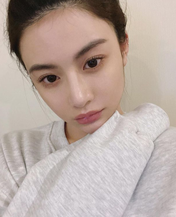 출처: 고윤정 인스타그램