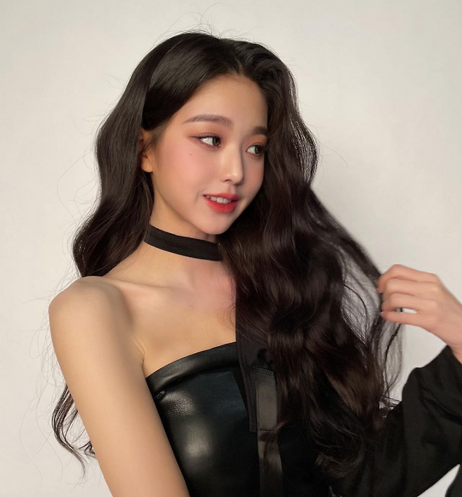 출처: 아이즈원 인스타그램