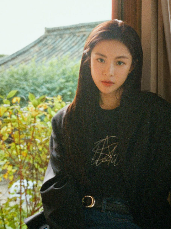 출처: 고윤정 인스타그램