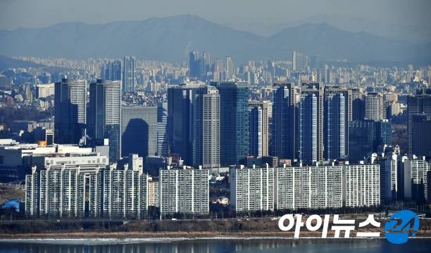 서울 도심 내 아파트 전경. [사진=정소희 기자]