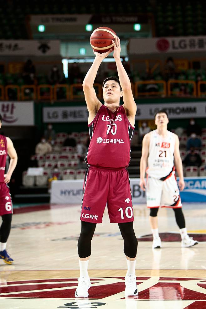 프로농구 역대 최고의 자유투 슈터 조성민. KBL 제공