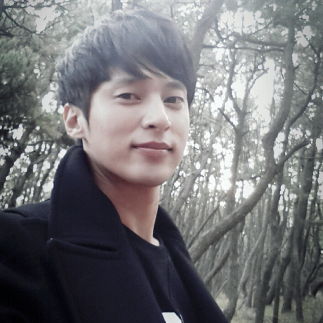 출처: 윤선우 인스타그램