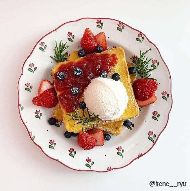 출처: 인스타그램 @irene__ryu
