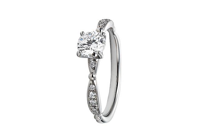 출처: 러블리 링, 가격 미정, Lucie.