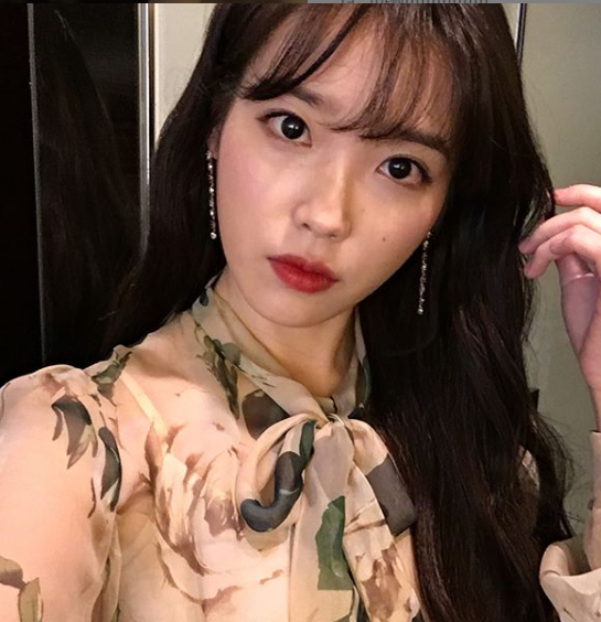 출처: 아이유 인스타그램