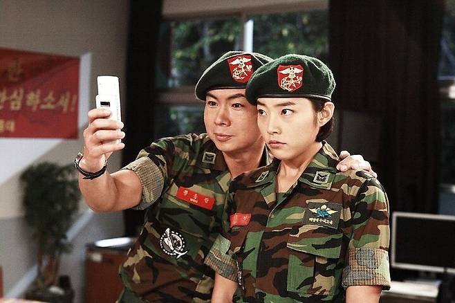 출처: 영화 대한민국 1% 스틸컷