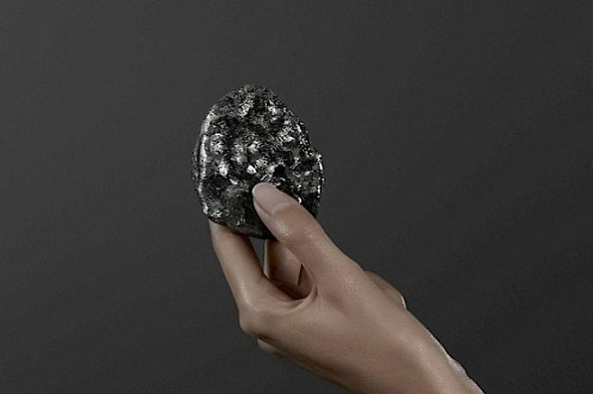 출처: 루카라 다이아몬드, 루이뷔통