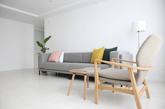 출처: <1인용소파><조명> 등 제품정보 모아보기(▲이미지클릭)