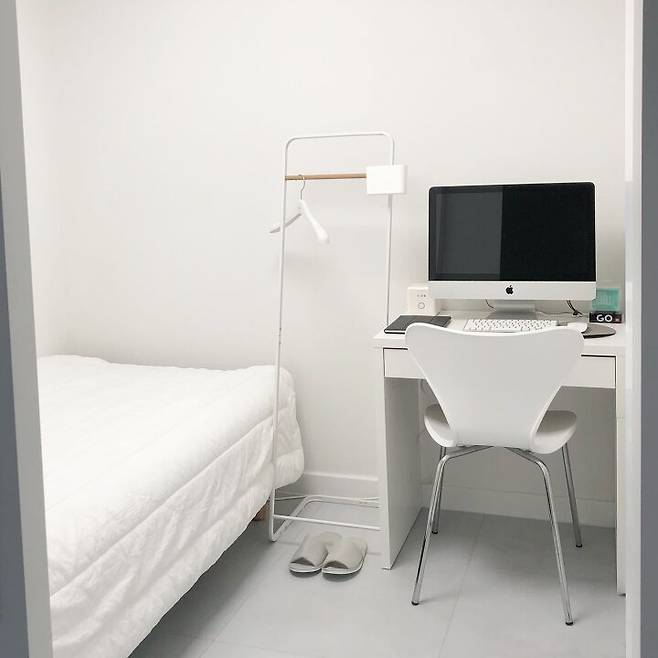 출처: <선반행거><책상> 등 제품정보 모아보기(▲이미지클릭)