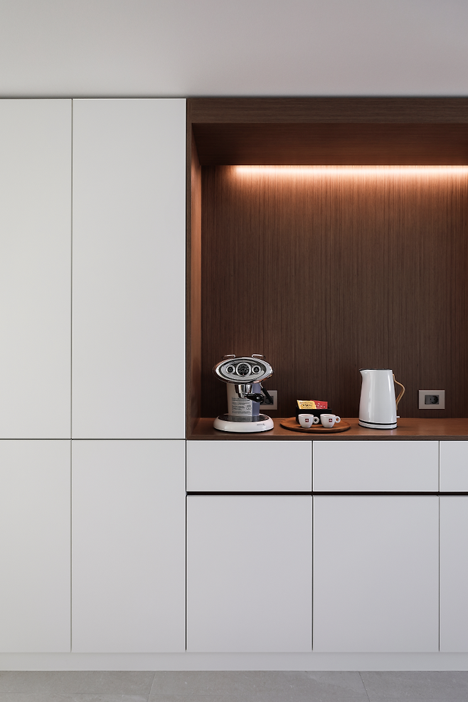 출처: <커피머신><전기포트> 제품 정보 보러가기 (▲이미지 클릭)