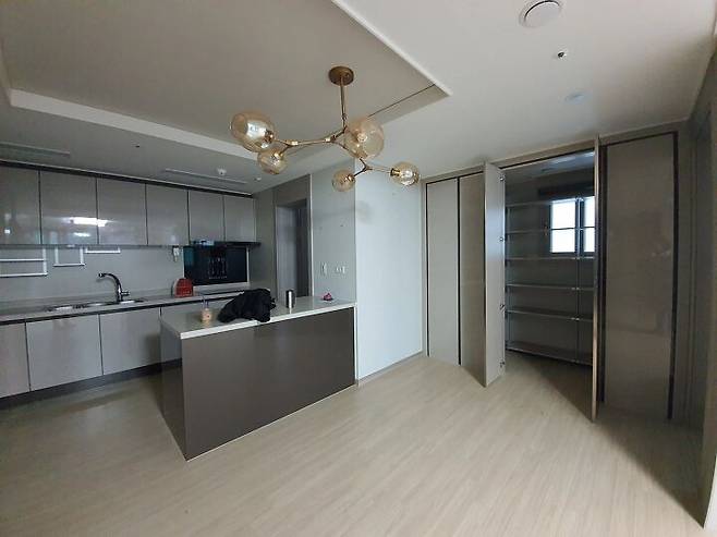 출처: 온라인 집들이 보러가기 (▲ 이미지 클릭)