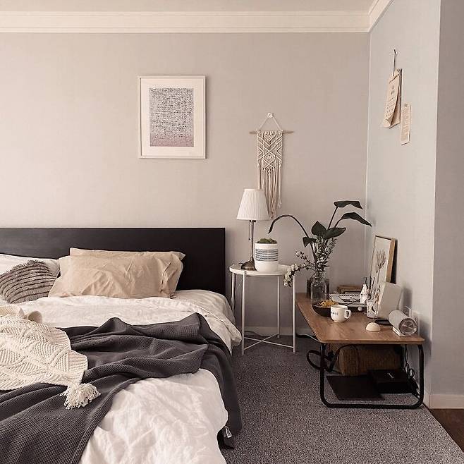 출처: <침구> <테이블> 제품 정보 보러가기 (▲이미지 클릭)