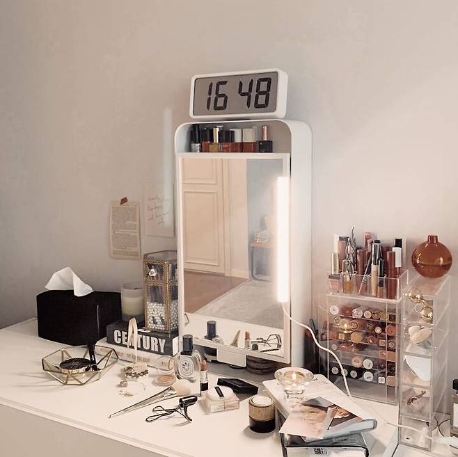 출처: <거울장> 제품 정보 보러가기 (▲이미지 클릭)