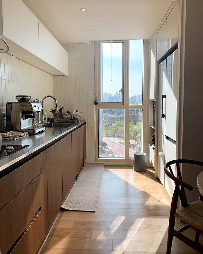 출처: 온라인 집들이 보러가기 (▲ 이미지 클릭)