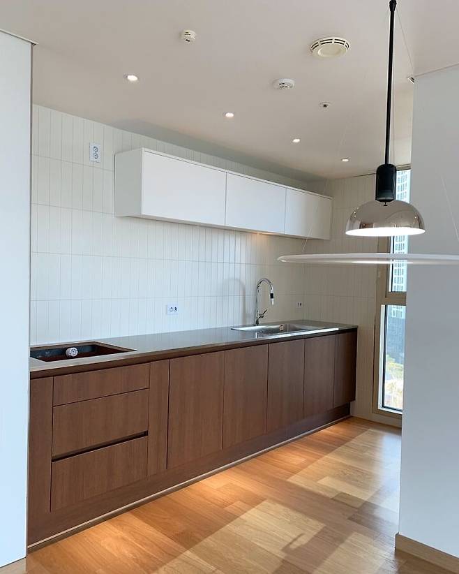 출처: <싱크대> <타일> 제품 정보 보러가기 (▲이미지 클릭)