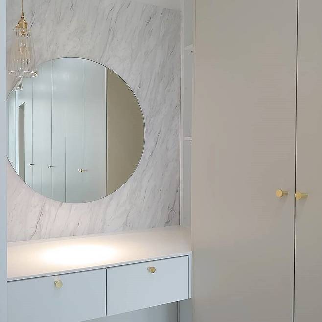 출처: 사진 속 인테리어 정보 보러가기 (▲이미지 클릭)