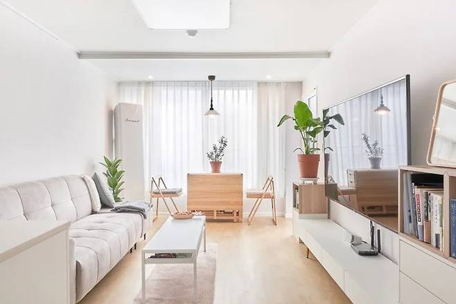 출처: <거실장> 정보 보러가기 (▲이미지 클릭)