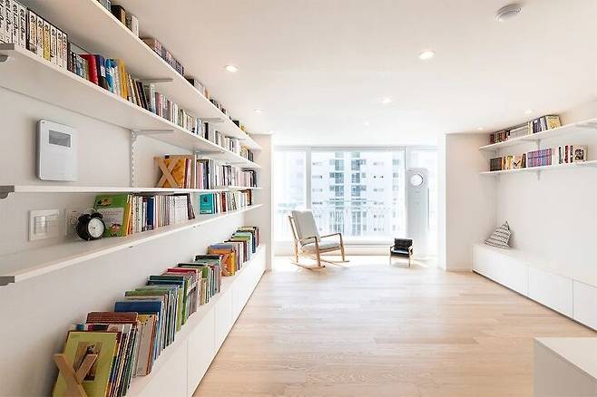 출처: 오늘의집에서 전문가 인테리어보기 (▲ 이미지 클릭)