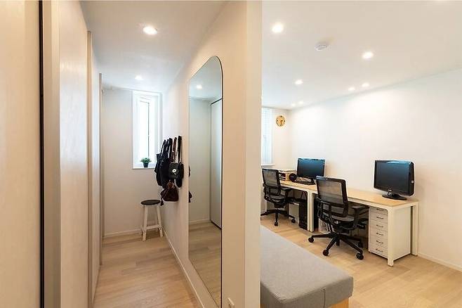 출처: 오늘의집에서 전문가 인테리어보기 (▲ 이미지 클릭)