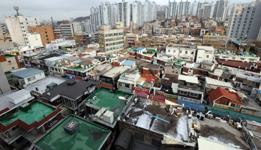 공공재개발 후보지인 서울 관악구 봉천13구역 모습. (사진=연합뉴스)