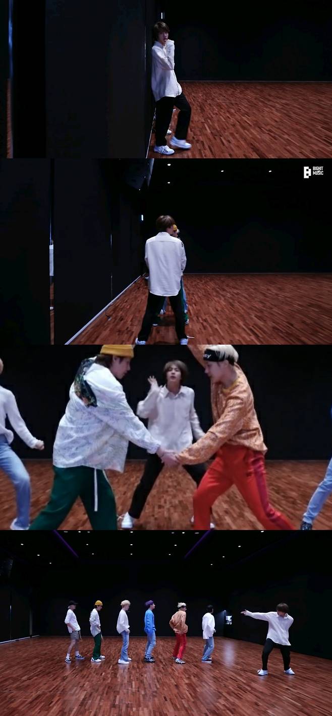 'Oh My Goddance~♥' 방탄소년단 진, 'Butter' 안무 영상 속 '美의 남신' 아우라