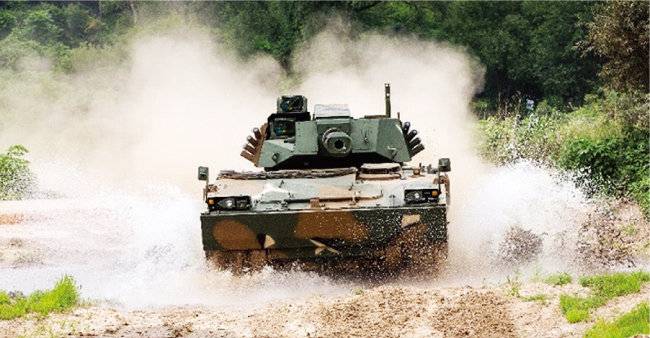 한국산 K21-105 경전차. [사진 제공 · 한화디펜스]