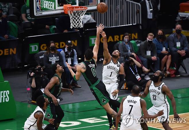 보스턴-브루클린 선수들 경기 모습 [USA TODAY Sports=연합뉴스]