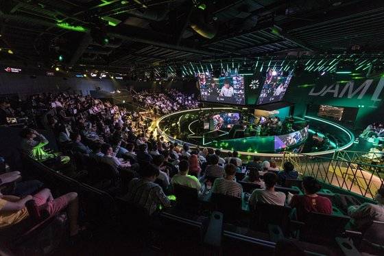 2019년 롤파크에서 열린 'LCK 서머' 경기 현장 모습.