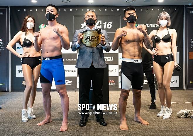 ▲ AFC 16 메인이벤트는 고석현(오른쪽)과 안재영의 웰터급 챔피언 결정전이다.