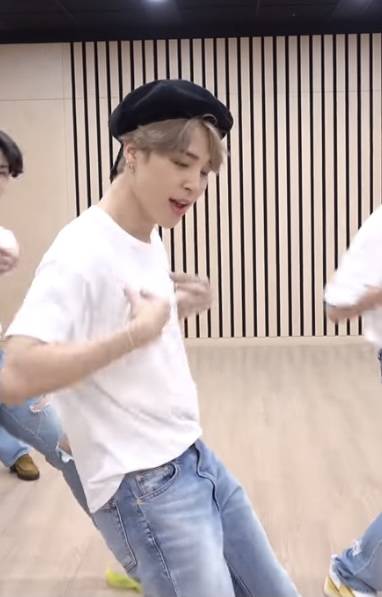 '우아하거나 귀엽거나' 방탄소년단 지민, 안무 연습 영상 '갭사이神' 무대천재