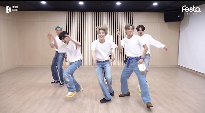 '우아하거나 귀엽거나' 방탄소년단 지민, 안무 연습 영상 '갭사이神' 무대천재
