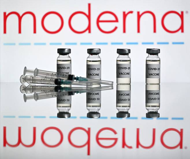 모더나의 코로나19 백신.(사진=로이터)