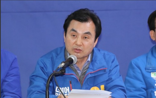 안규백 더불어민주당 의원이 10일 코로나19 확진 판정을 받았다. 연합뉴스