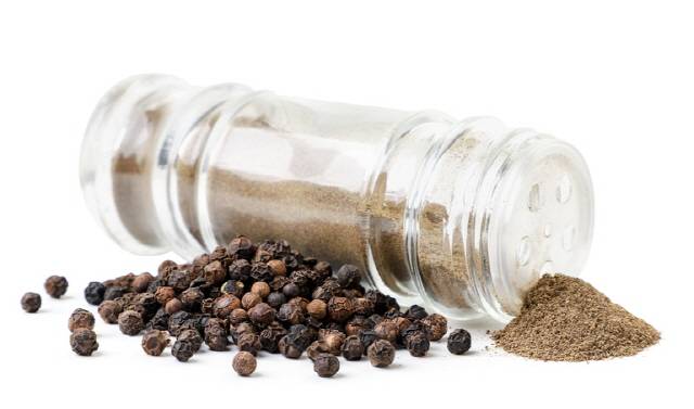 고기요리할 때 후춧가루는 가열 후 뿌려야 한다./사진=게티이미지뱅크