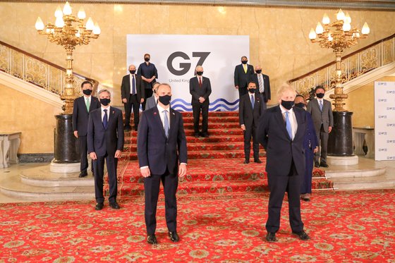 지난달 5일(현지시간) 영국 런던에서 열린 주요 7개국(G7) 외교·개발장관회의 단체사진