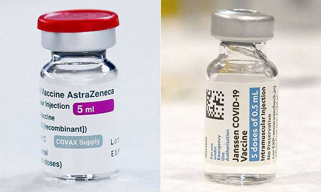 아스트라제네카(왼쪽)와 얀센의 코로나19 백신.