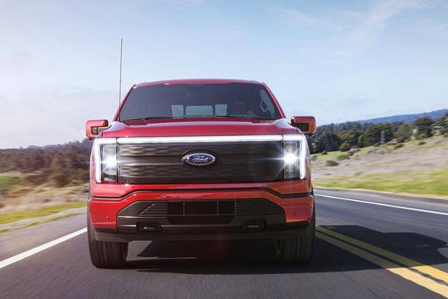 포드 F-150 라이트닝 리뷰