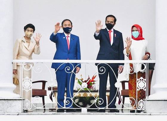 스가 총리의 지난해 10월 인도네시아 방문 중 사진. EPA=연합뉴스