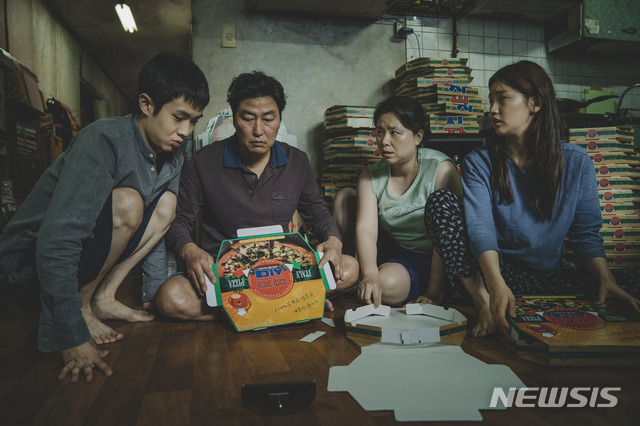 【서울=뉴시스】영화 '기생충' 스틸. (사진=CJ ENM 제공) 2019.06.17 photo@newsis.com