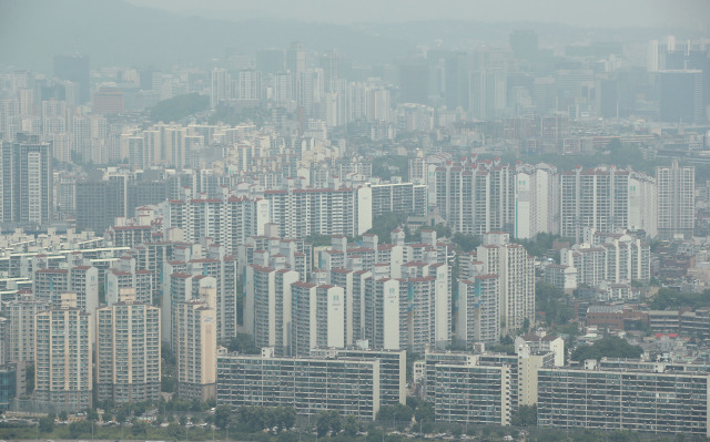 서울 시내 아파트 단지 모습/연합뉴스