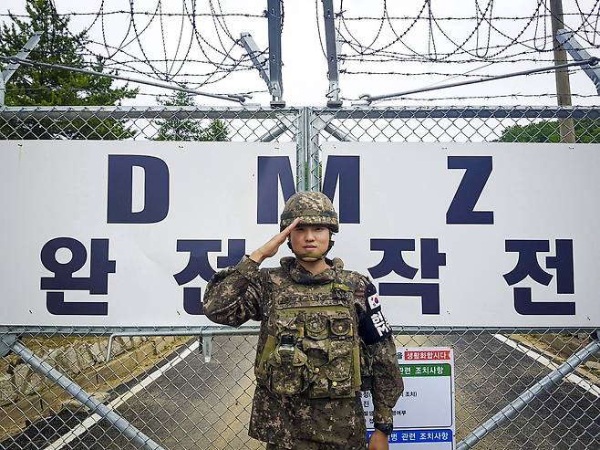 전역 휴가 반납한 육군 장교들..