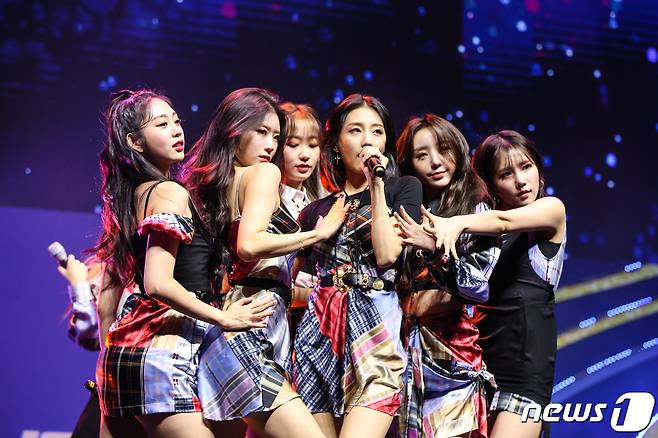 러블리즈© News1