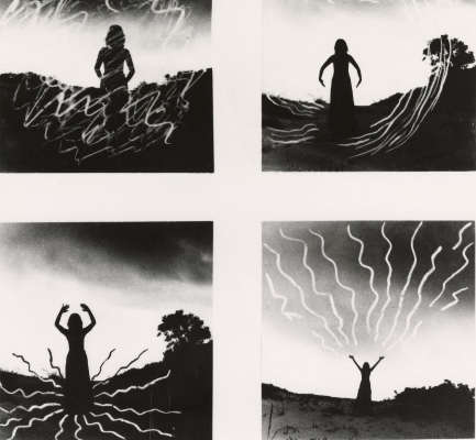 에델슨의 1973년작 'Woman Rising/ Sky III'. artsandculture.google.com